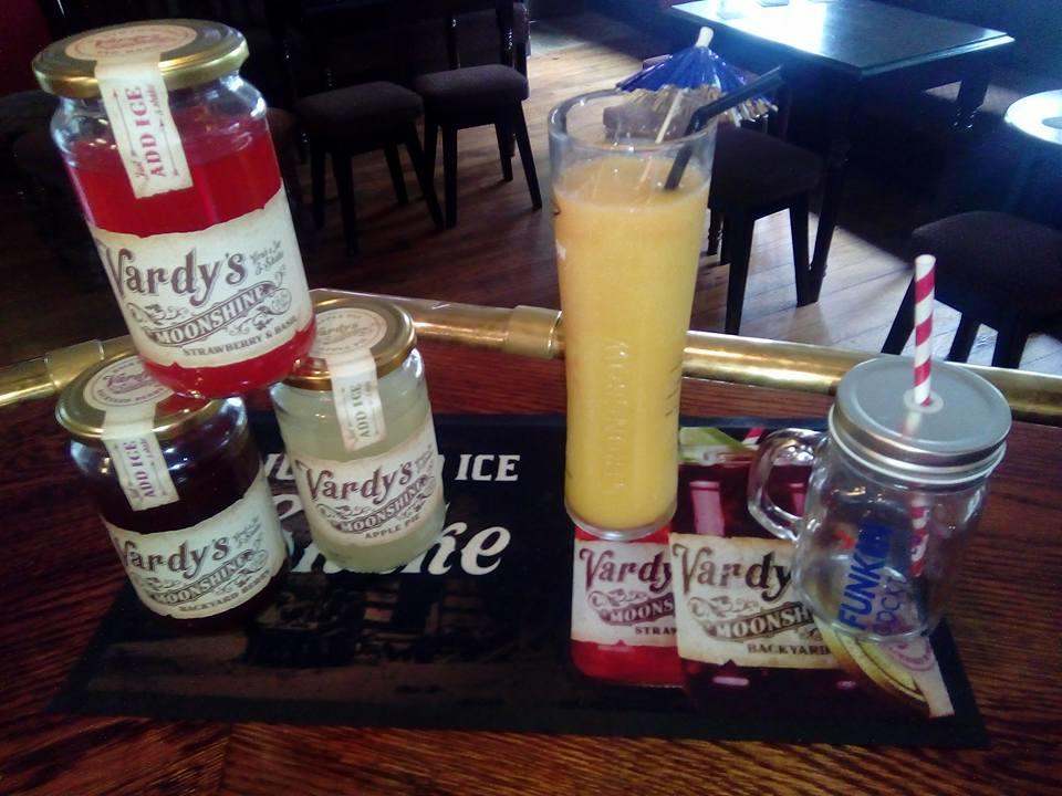The Bulls Head Hotel Milnthorpe Buitenkant foto